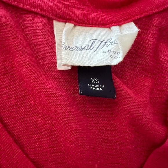 Red tank - Picture 4 of 4